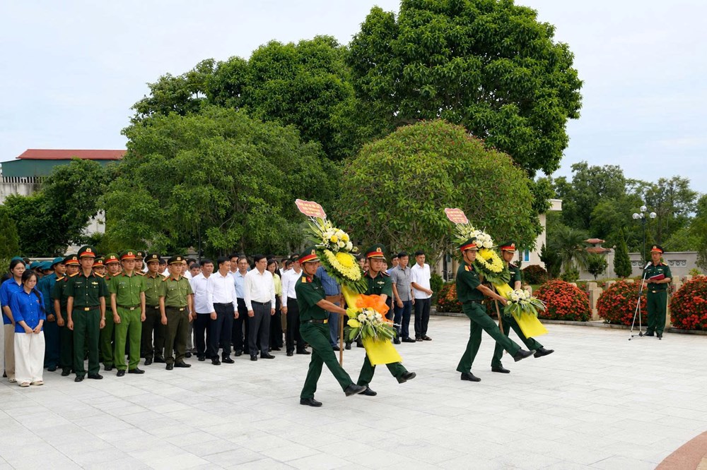 Lãnh đạo tỉnh Thanh Hóa tri ân người có công dịp 27.7 - ảnh 1