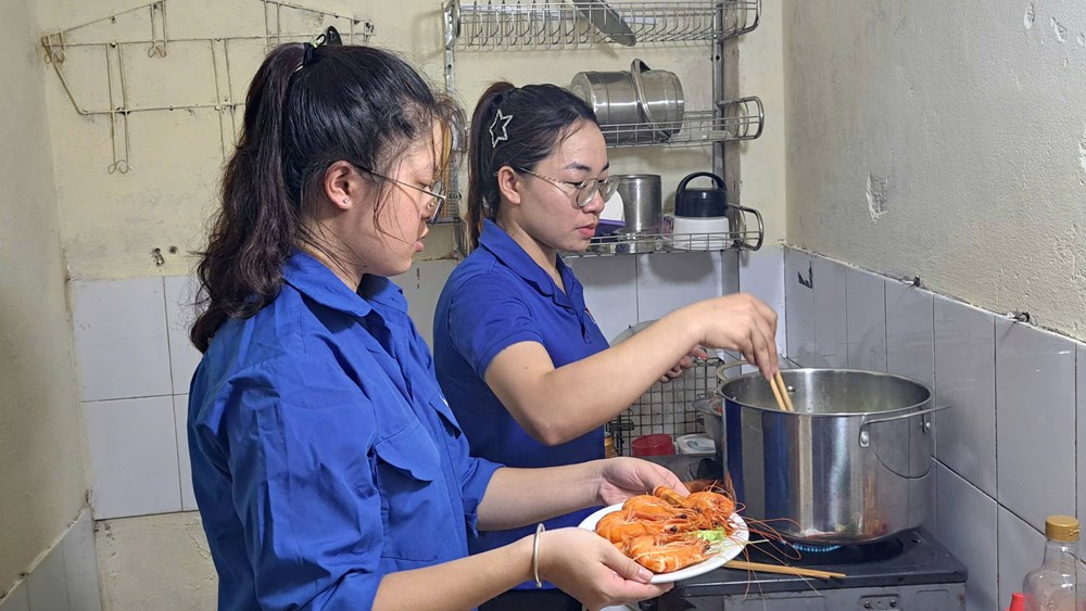 Từ mâm cơm gắn kết đến bữa cơm tri ân - ảnh 3