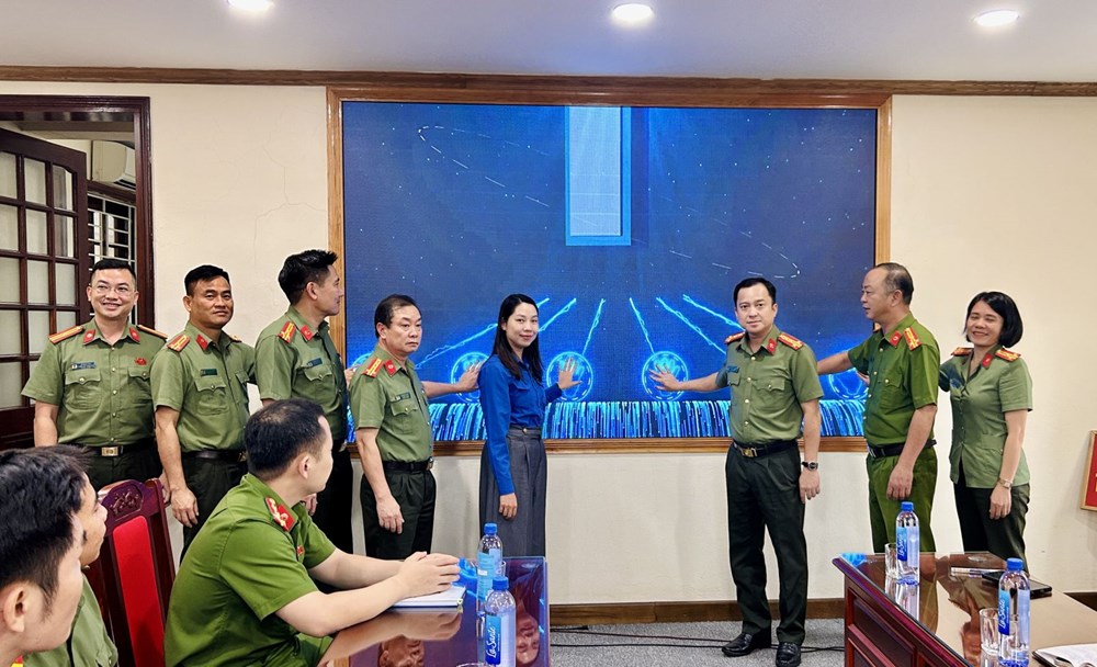 Thêm “lá chắn số” cho người dân: Công an Thanh Hóa ra mắt ứng dụng mô phỏng 30 kịch bản lừa đảo - ảnh 1