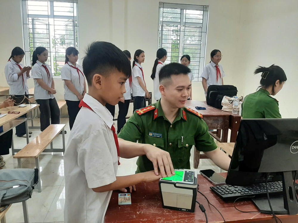 Thanh Hóa kích hoạt hơn 3,15 triệu tài khoản định danh điện tử mức 2 - ảnh 1