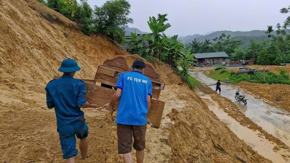 Thanh Hóa sơ tán 469 người, xuất hiện điểm sạt lở mới bên sông Bưởi - ảnh 1