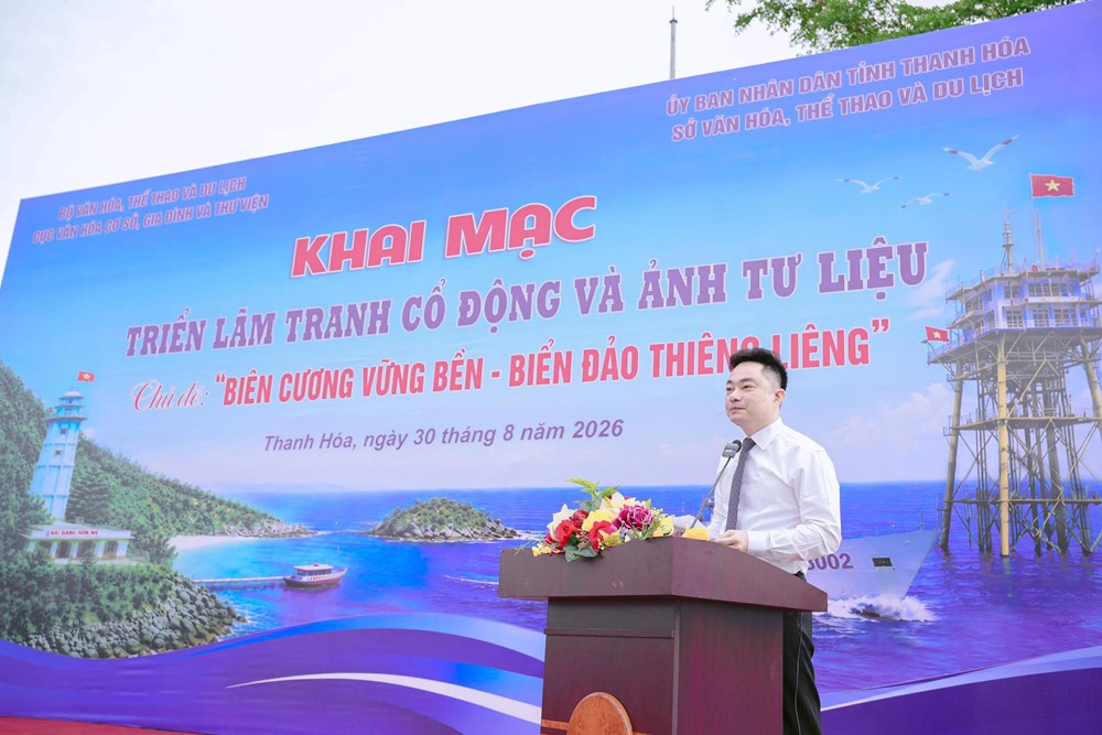 Biển đảo Việt Nam hiện lên sống động qua tranh cổ động và ảnh tư liệu - ảnh 7