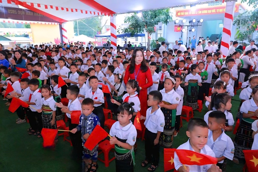 Thanh Hóa đưa trường nội trú liên cấp vùng biên vào sử dụng - ảnh 2
