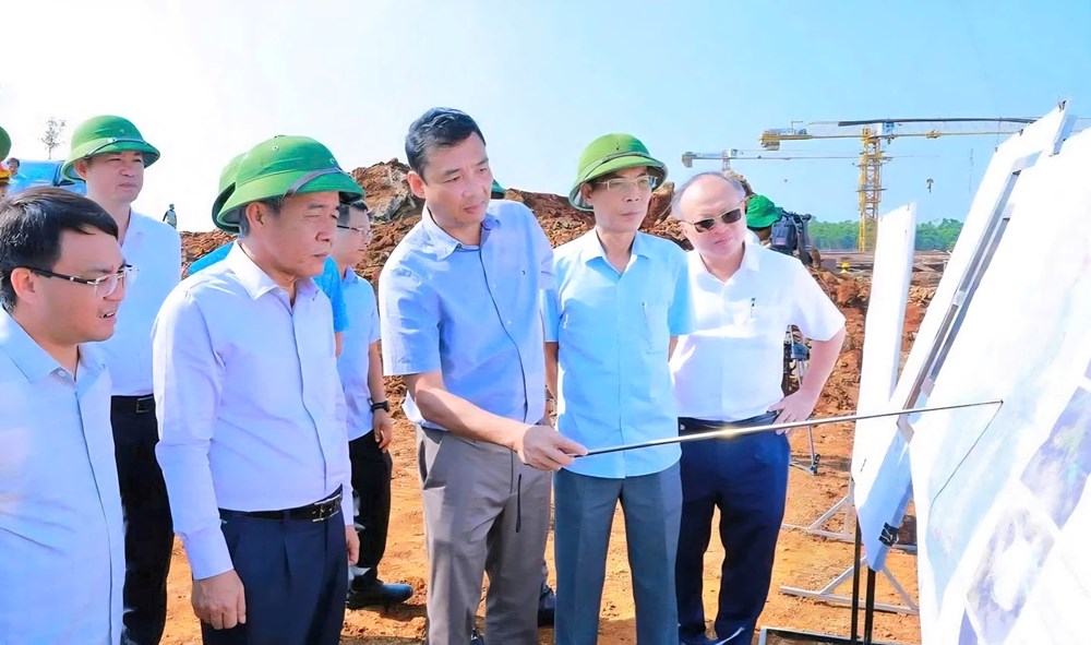 Am Tiên tăng tốc 2 dự án nghìn tỉ, thúc đẩy du lịch tâm linh - ảnh 1