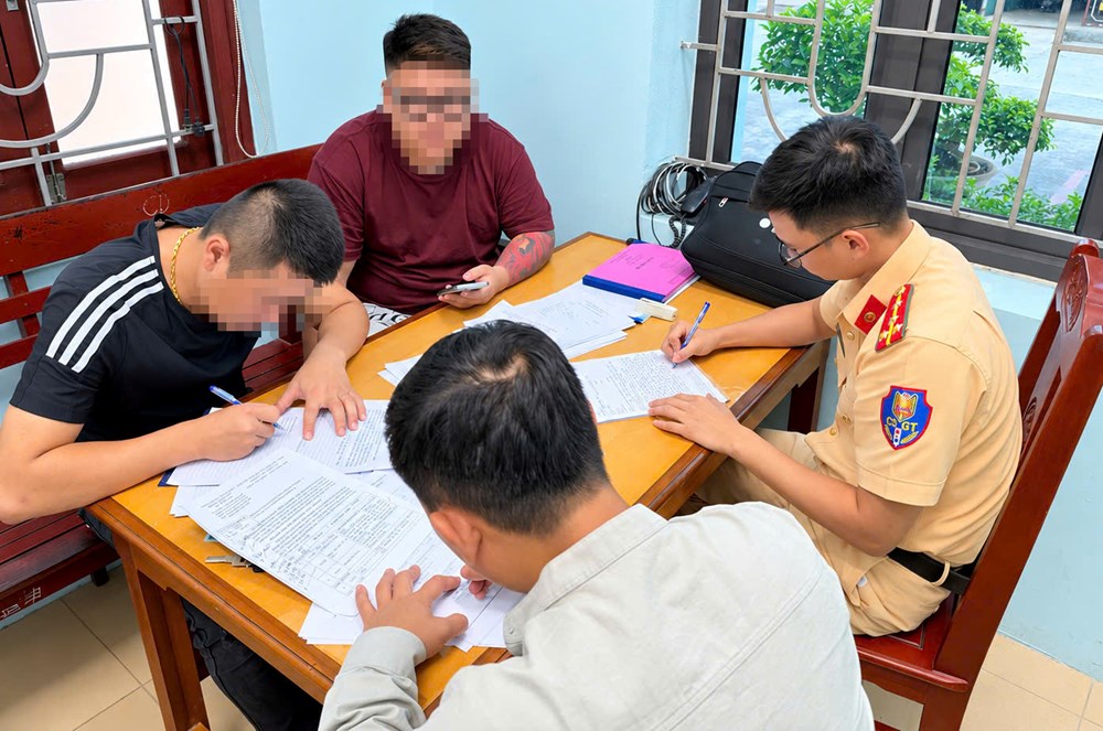 Bị camera ghi hình 4 lần vi phạm giao thông, nam thanh niên bị phạt 6 triệu đồng - ảnh 1