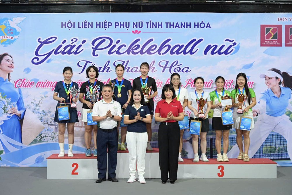 Phụ nữ thời đại mới: Khẳng định bản lĩnh, làm chủ tương lai - ảnh 3