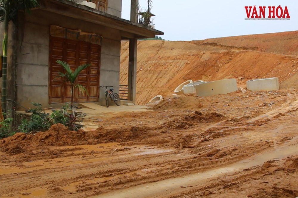 Người dân sống thấp thỏm bên dự án trăm tỉ đồng nối vào khu di tích  - ảnh 5