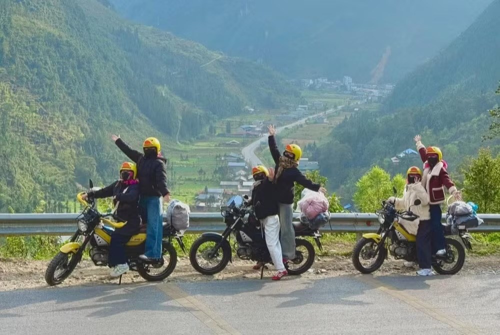 Siết quản lý tour mô tô tại Cao nguyên đá Đồng Văn - ảnh 1