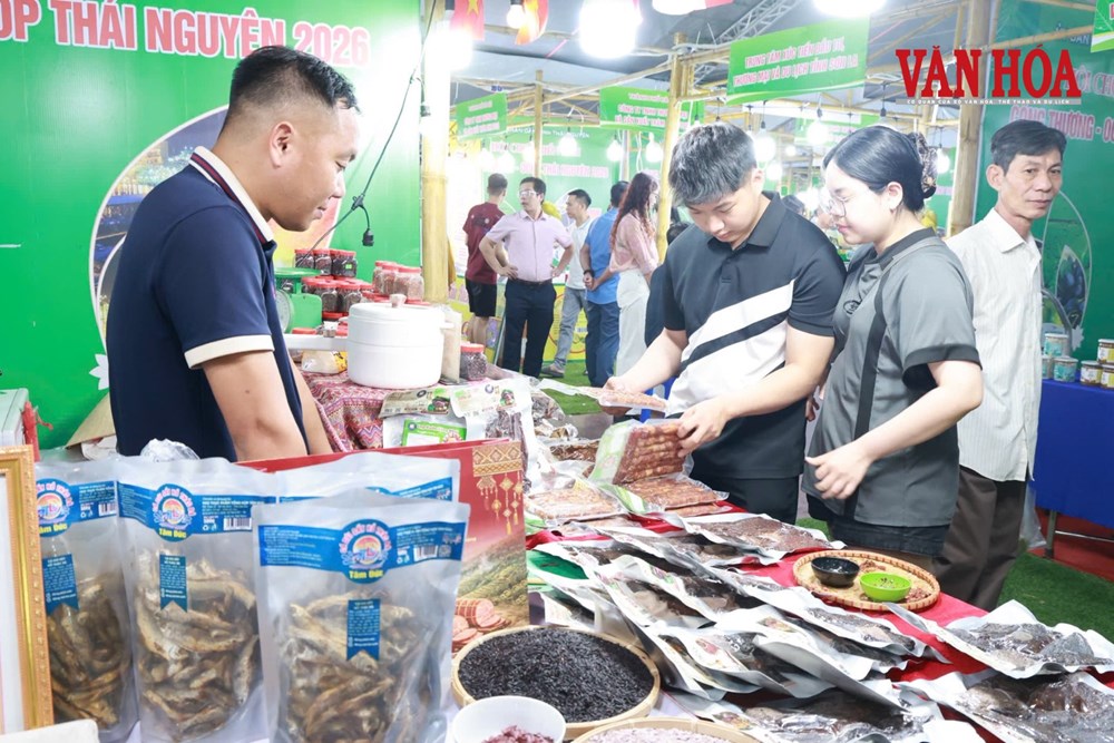 Hội chợ OCOP mở không gian quảng bá du lịch Thái Nguyên - ảnh 1