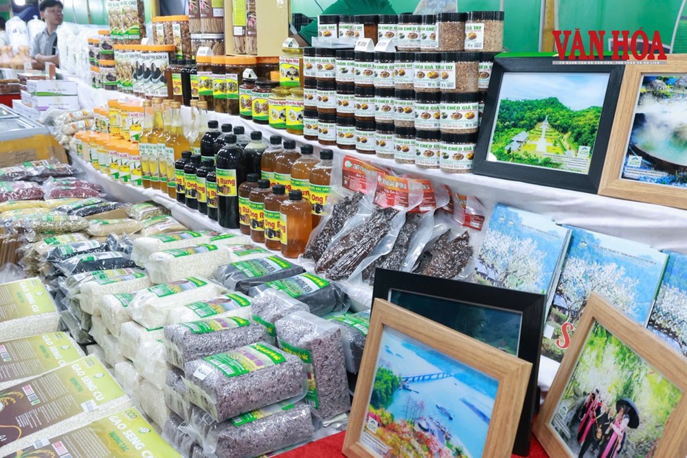 Hội chợ OCOP mở không gian quảng bá du lịch Thái Nguyên - ảnh 3