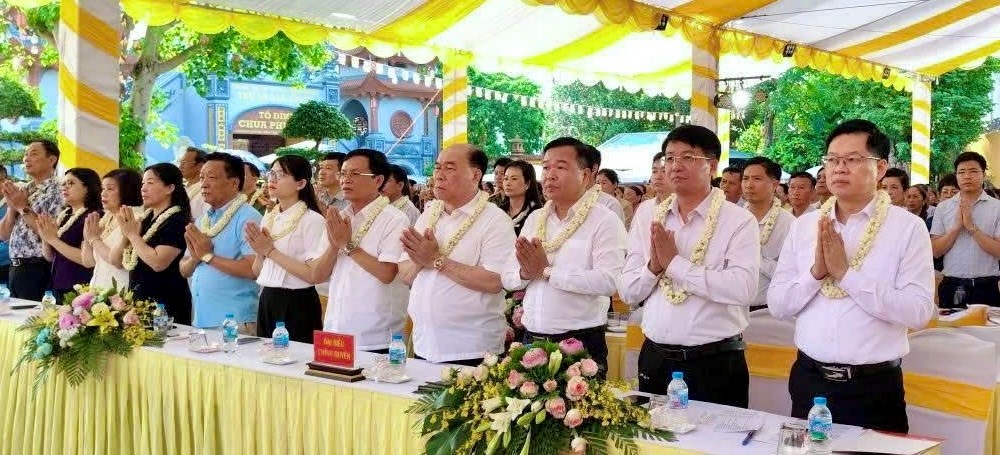 Đông đảo tăng ni, phật tử dự Đại lễ Phật đản tại Thái Nguyên - ảnh 1
