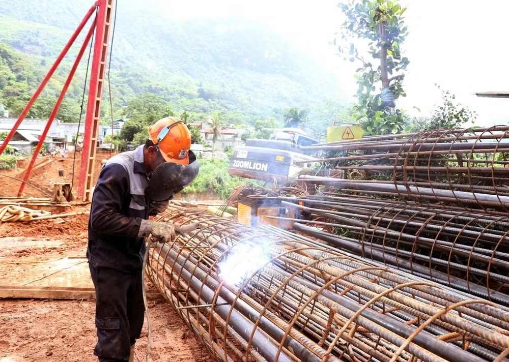 Chặng nước rút của loạt công trình phòng chống thiên tai khi mùa mưa lũ cận kề - ảnh 3