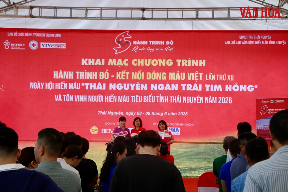Ngàn trái tim hồng lan tỏa nghĩa cử đẹp tại sự kiện hiến máu ở Thái Nguyên - ảnh 1