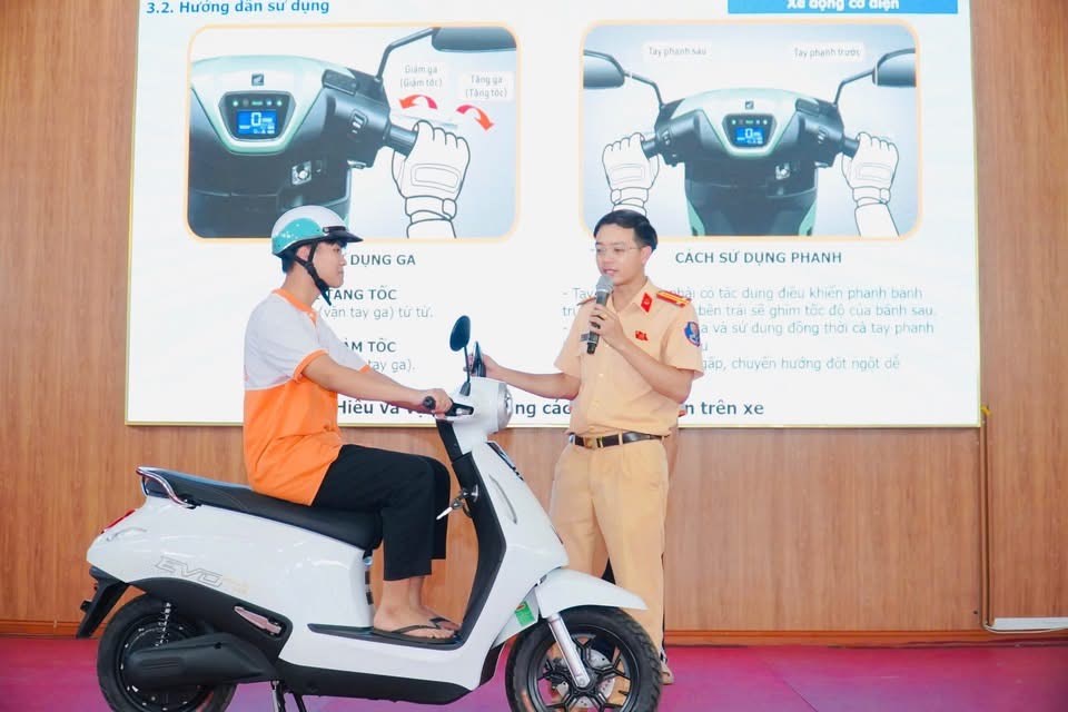 Thái Nguyên gắn đào tạo kỹ năng lái xe với văn hóa giao thông - ảnh 2