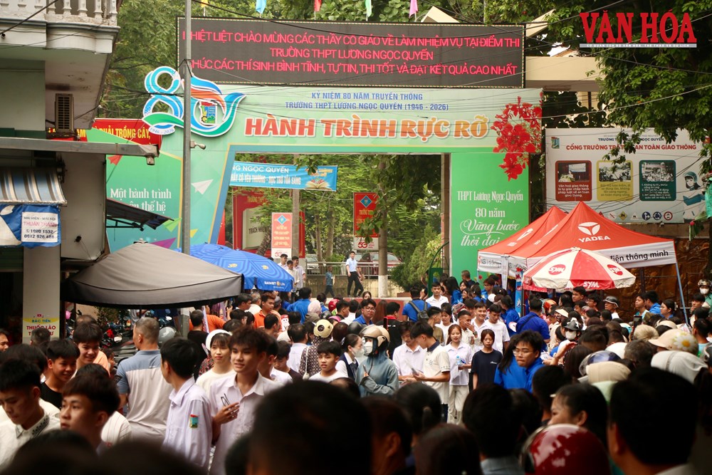 Thí sinh Thái Nguyên hoàn thành môn thi đầu tiên kì thi tốt nghiệp THPT 2026 - ảnh 1