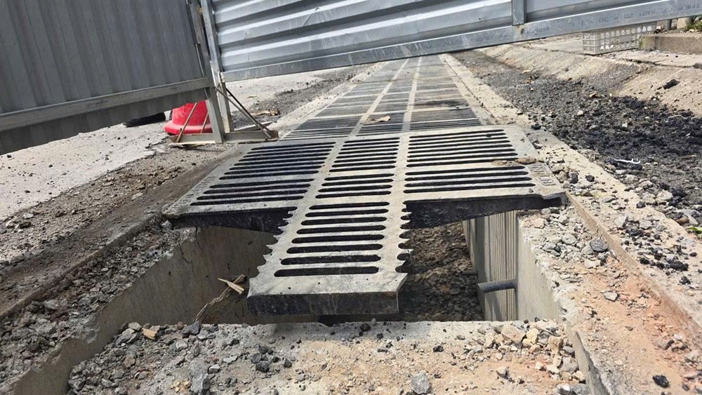 Xe tải khoảng 80 tấn sập cống công trường chống ngập ở Thái Nguyên - ảnh 3