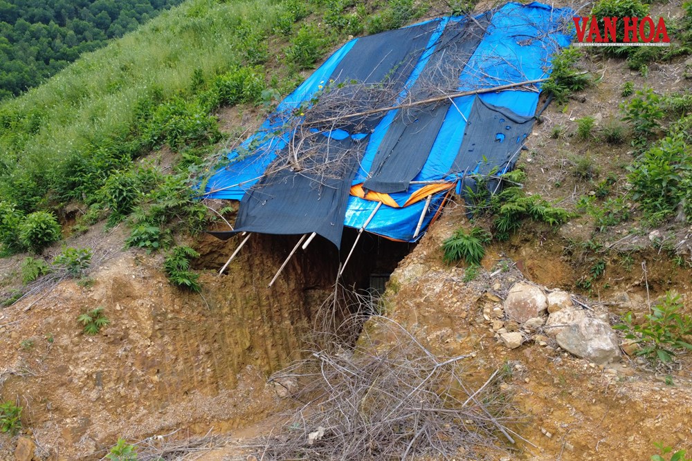 Khoét đồi, đào hầm tìm “giấc mộng vàng” ở Thái Nguyên - ảnh 2