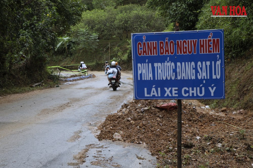 Sạt lở “uy hiếp” Quốc lộ 4C đi các điểm du lịch Cao nguyên đá Đồng Văn - ảnh 8