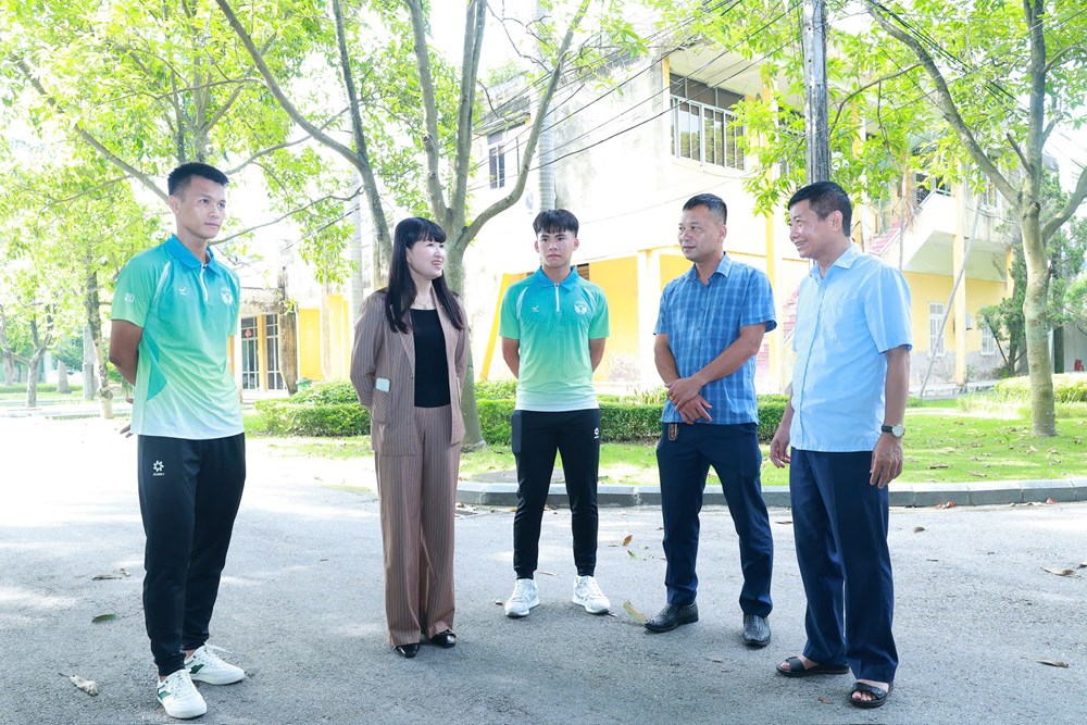 Thái Nguyên đón Câu lạc bộ Bóng đá nam, kỳ vọng thúc đẩy du lịch thể thao - ảnh 2