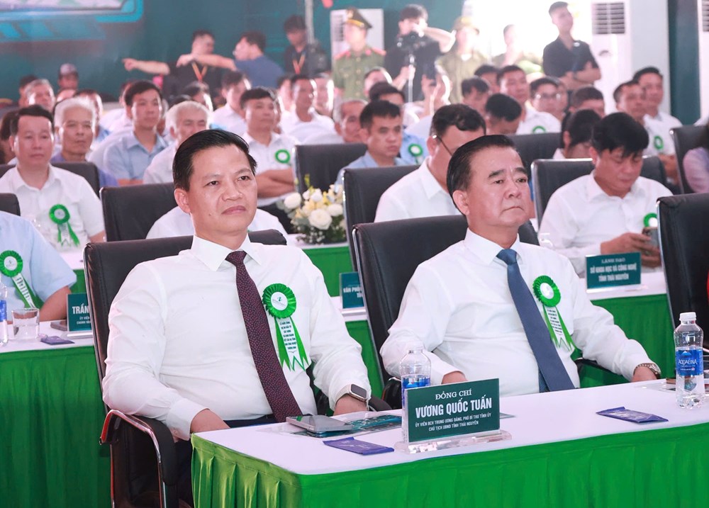 Khởi công khu công nghiệp 2.486 tỉ đồng nhân dịp 81 năm Cách mạng Tháng Tám - ảnh 1
