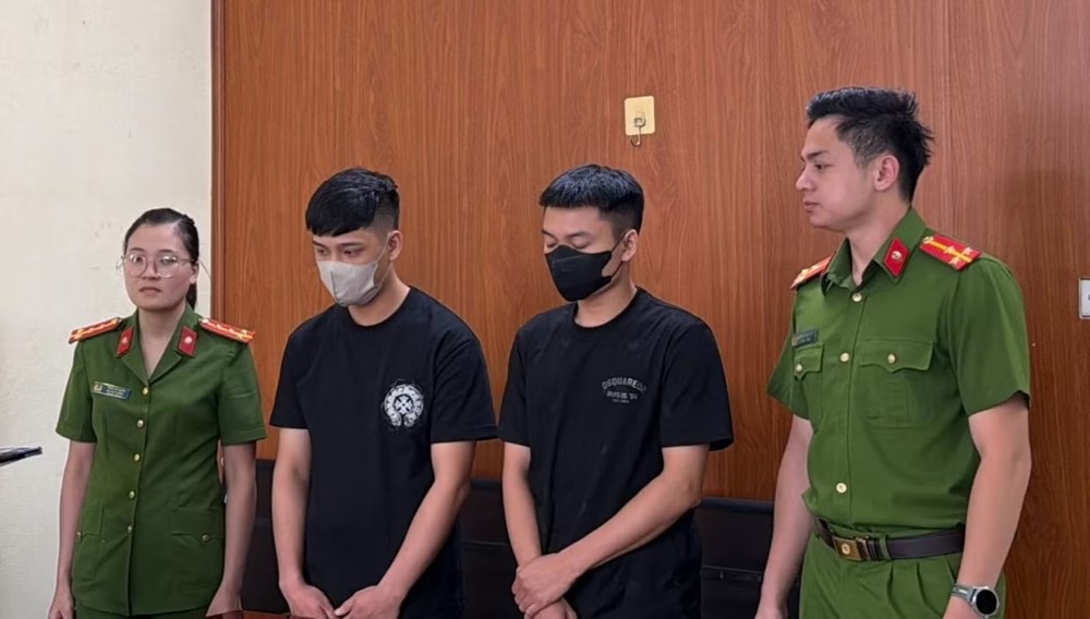 Khởi tố 2 người kinh doanh quần áo xâm phạm nhãn hiệu ở Thái Nguyên - ảnh 1