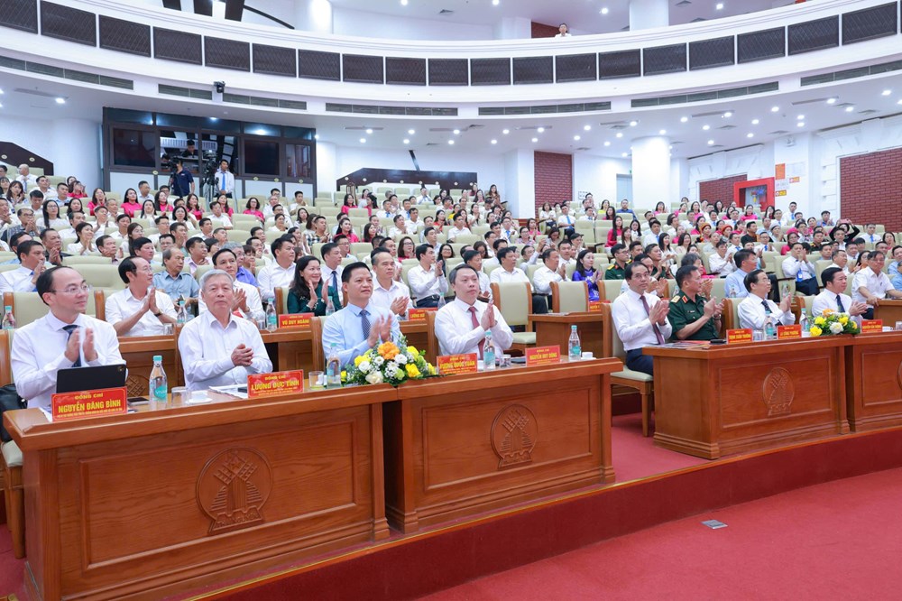 Lễ kỷ niệm 70 năm Báo và PTTH Thái Nguyên - ảnh 1
