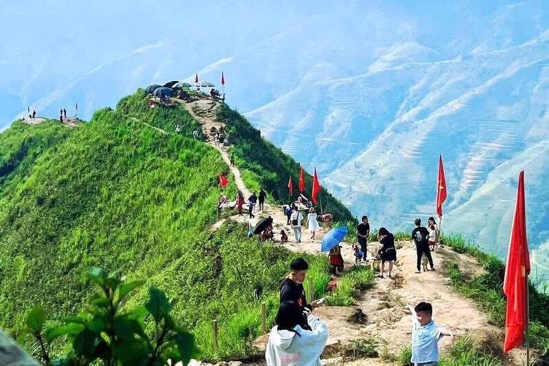 Sơn La thu hàng trăm tỉ đồng từ du lịch dịp Quốc khánh - ảnh 2