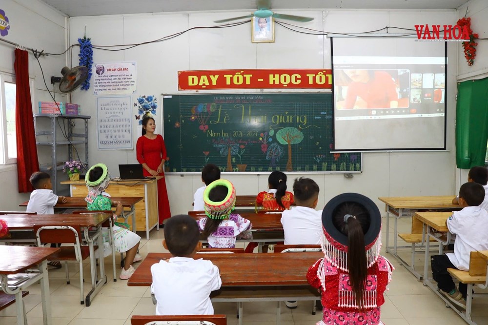 Kỳ 2 - Hành trình “gánh” chữ cắm rễ tri thức giữa đại ngàn ở Thái Nguyên - ảnh 4