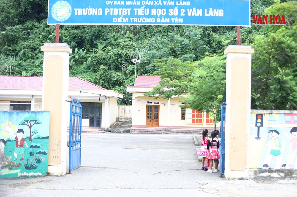 Kỳ 2 - Hành trình “gánh” chữ cắm rễ tri thức giữa đại ngàn ở Thái Nguyên - ảnh 3