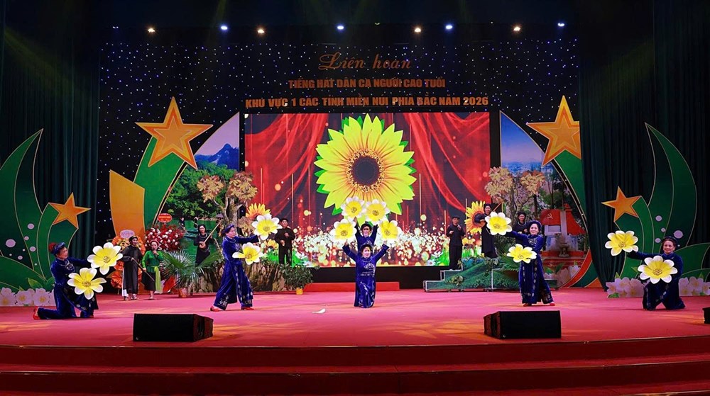 Tiếng hát người cao tuổi làm sống dậy hồn văn hóa vùng chiến khu Việt Bắc - ảnh 2