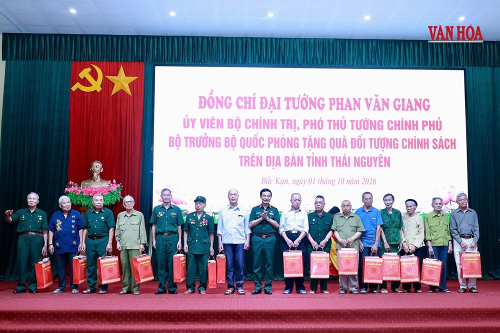 Đại tướng Phan Văn Giang tiếp xúc cử tri tại Thái Nguyên - ảnh 4