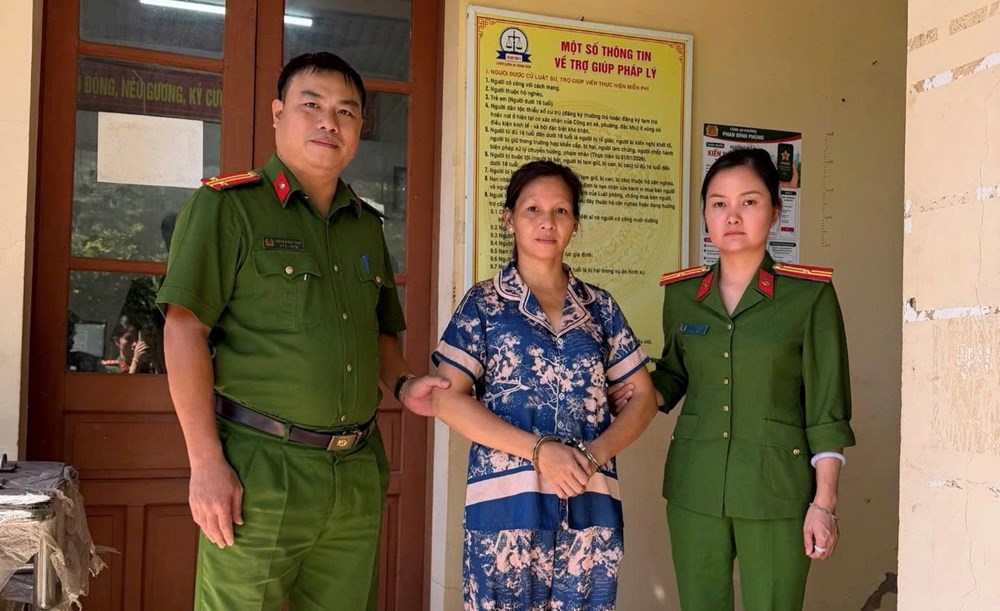 Trong đêm kiểm tra nhà nghỉ phát hiện đối tượng truy nã đặc biệt nguy hiểm - ảnh 1