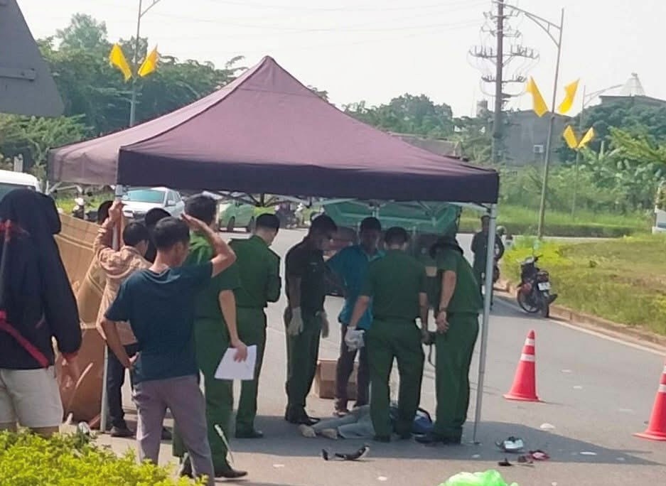 Va chạm giữa xe tải và xe máy khiến một người tử vong tại chỗ - ảnh 1
