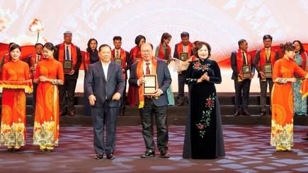 Thái Nguyên có 5 đại diện được vinh danh vì cộng đồng - ảnh 2