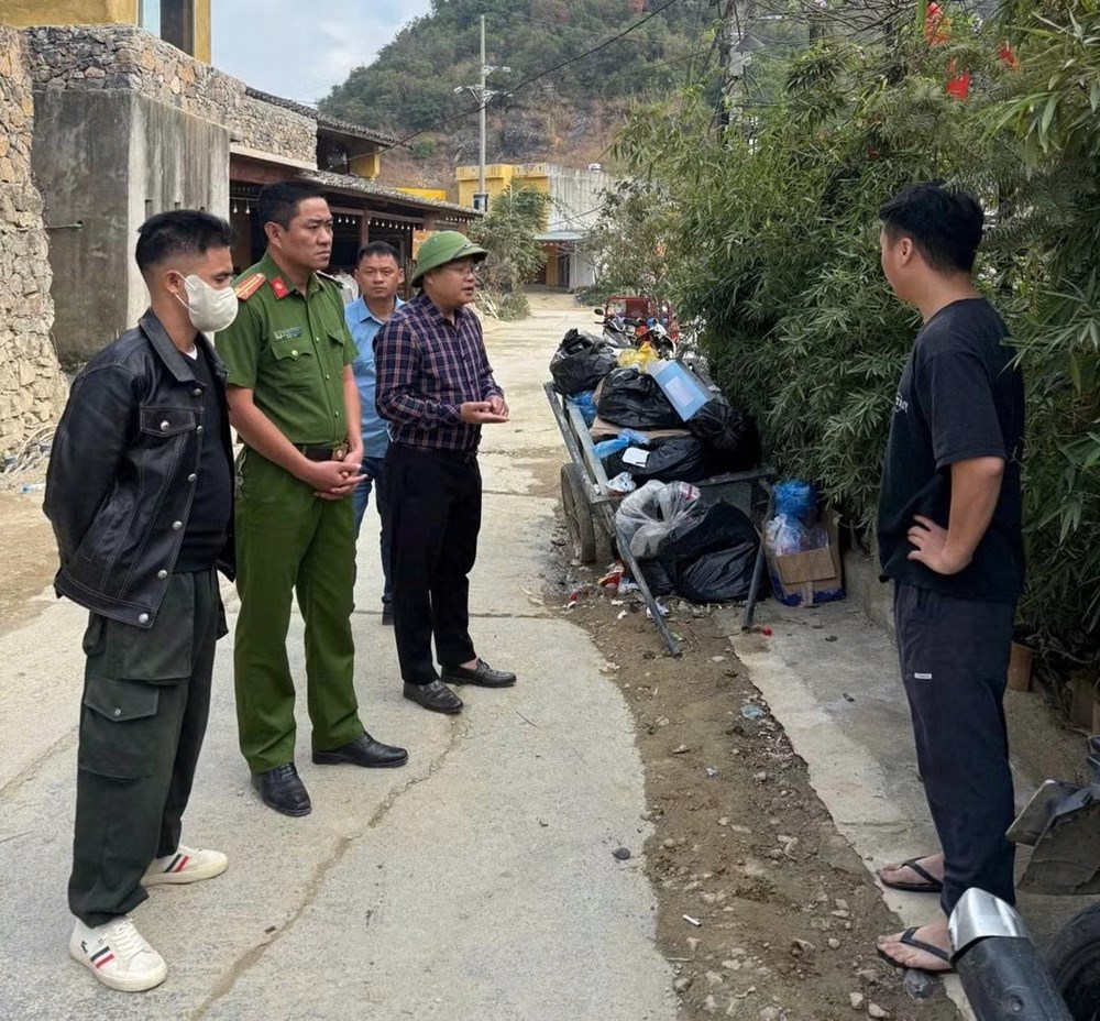 Lũng Cú kín phòng lưu trú trước ngày hội hoa tam giác mạch - ảnh 1