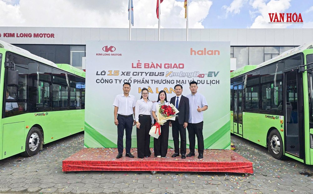 Loạt xe buýt điện đầu tiên mở hướng giao thông xanh ở Thái Nguyên - ảnh 1