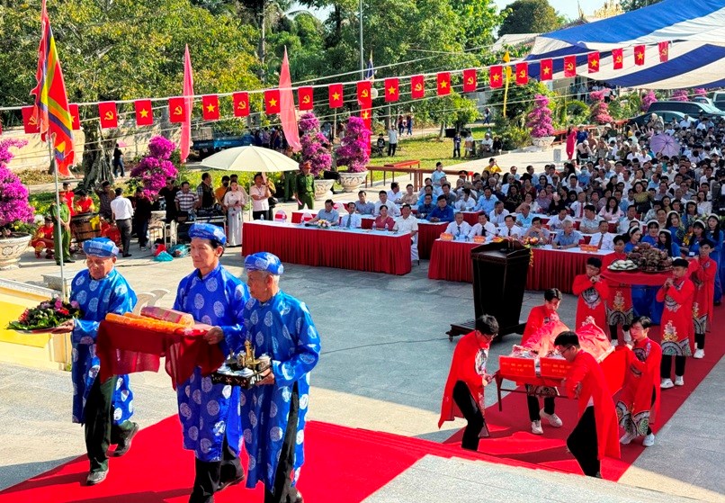 Linh thiêng nguồn cội nơi cuối trời Nam   - ảnh 1