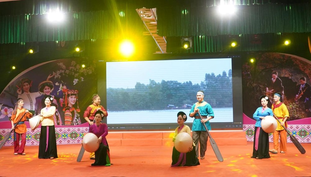 Tuổi trẻ Điện Biên tìm hiểu các miền di sản và danh thắng Việt Nam - ảnh 2