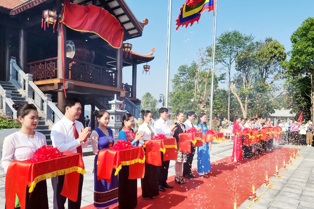 Khánh thành Đền thờ liệt sĩ tại Khu di tích lịch sử - văn hóa đèo Pha Đin - ảnh 1