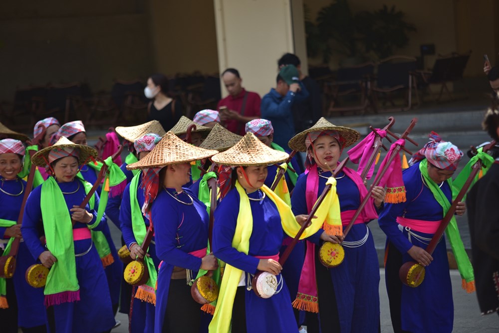 Sa Pa hút khách với hàng triệu đoá hồng cùng các show diễn đậm bản sắc văn hoá - ảnh 7