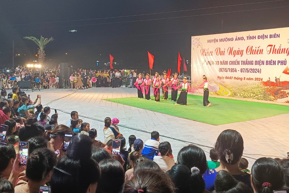 Mường Ảng hân hoan cùng niềm vui chiến thắng - ảnh 5