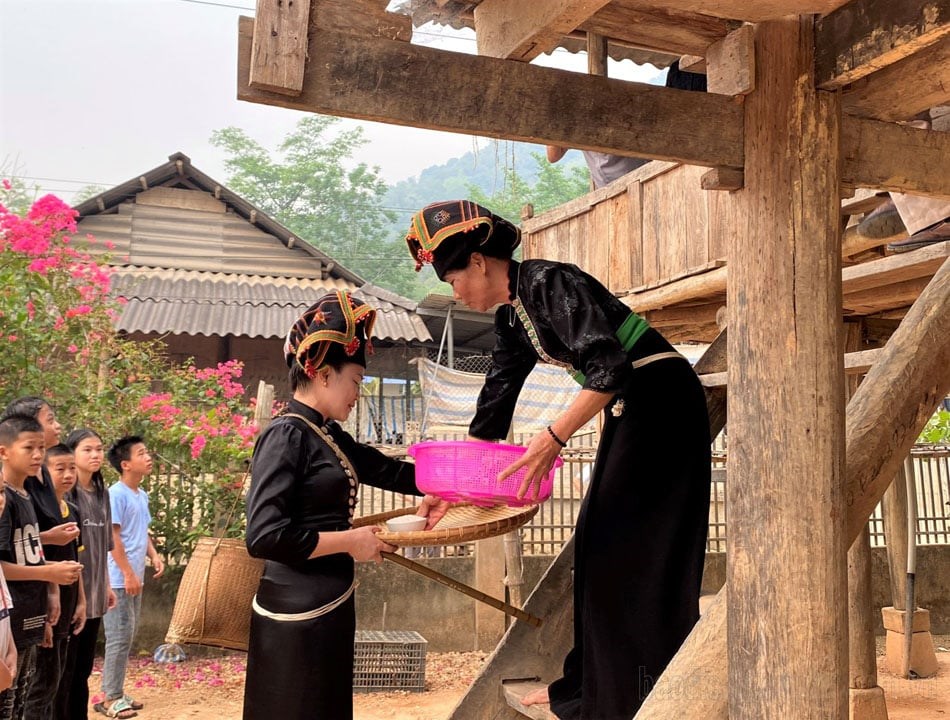 Khơi dậy tiềm năng văn hóa truyền thống để phát triển du lịch ở Noong Luống - ảnh 3