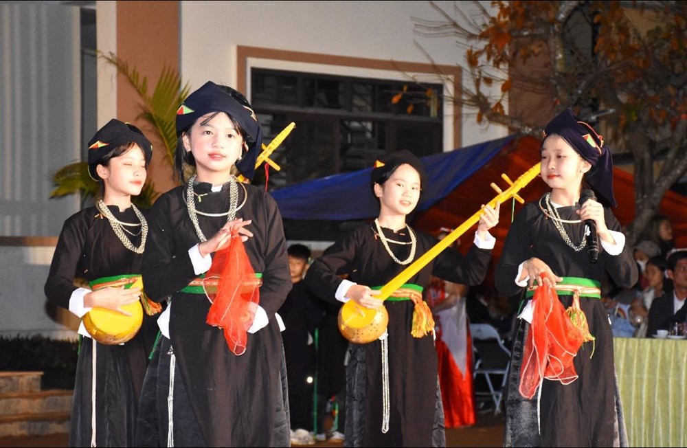 Nâng cao nhận thức, hiểu biết pháp luật về lĩnh vực công tác dân tộc - ảnh 1