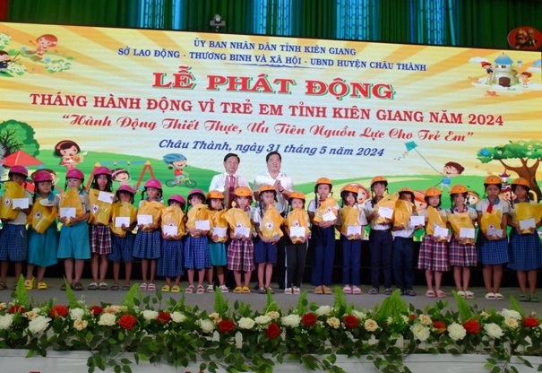 Hành động thiết thực, ưu tiên nguồn lực cho trẻ em - ảnh 1