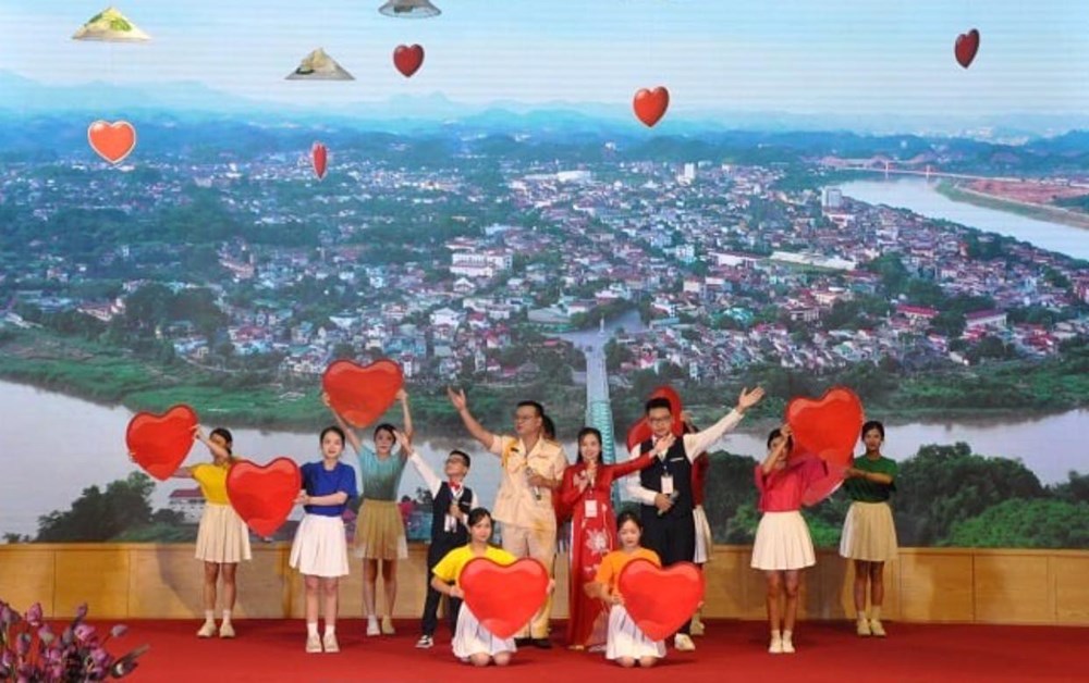 Sôi nổi hội thi “Gia đình hạnh phúc” Yên Bái 2024 - ảnh 1
