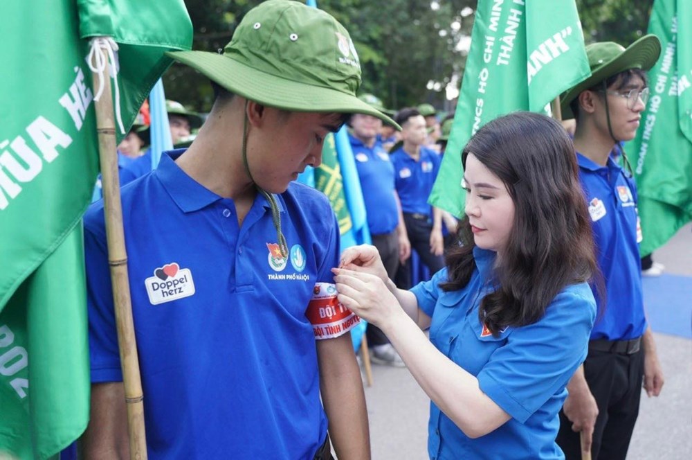 Hà Nội: Xuất quân chiến dịch sinh viên tình nguyện “Mùa hè xanh” 2024 - ảnh 13
