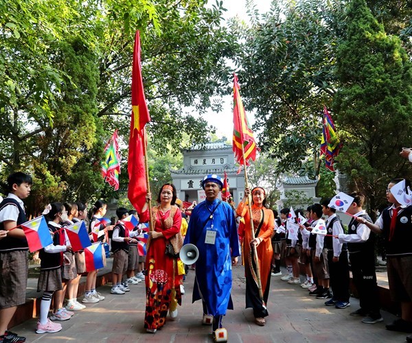 Chung mot soi day di san van hoa gan ket cong dong - Anh 1