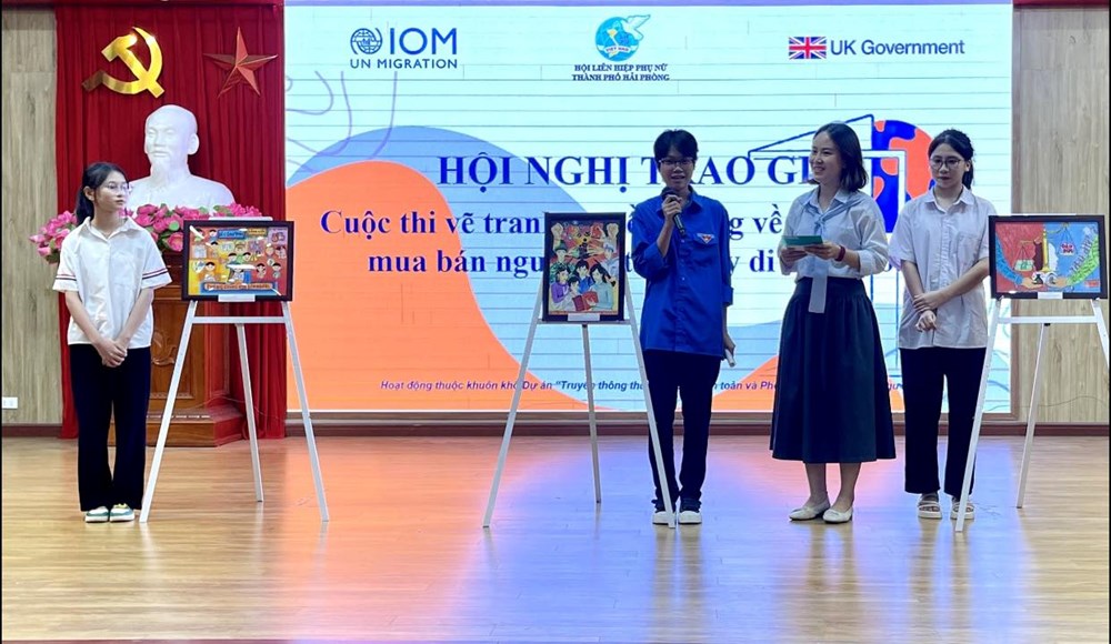Trao giải cuộc thi vẽ tranh truyền thông về phòng, chống mua bán người - ảnh 1