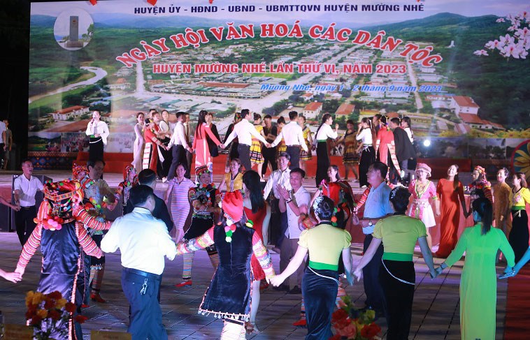 Lan tỏa bản sắc văn hóa truyền thống các dân tộc ở Mường Nhé - ảnh 1