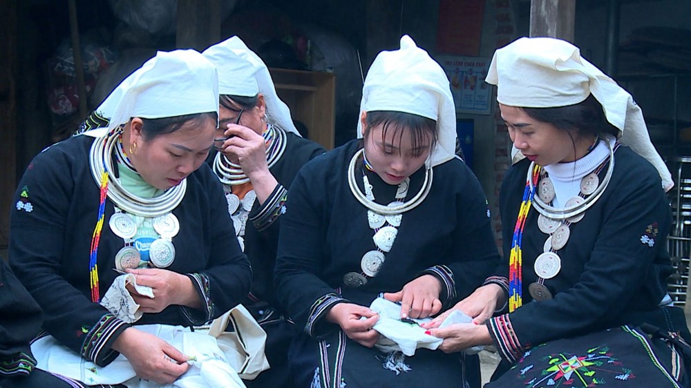 Na Hang: Tích cực bảo tồn, phát huy giá trị văn hóa truyền thống các dân tộc - ảnh 1